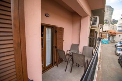 Kondoulis House 2