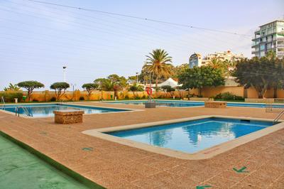 Calpe apartamento a estrenar 1a línea playa y piscina