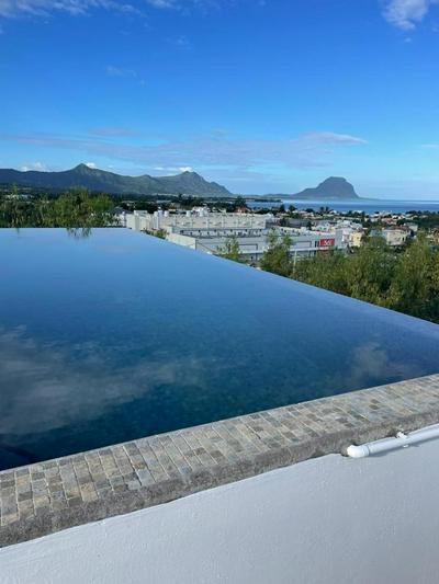 One loft design rooftop pool