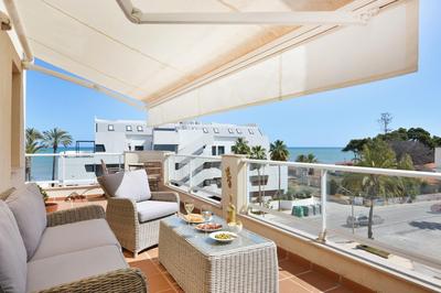 Sea View Apartment by NRAS