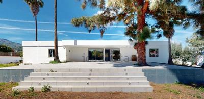 Los Tres Olivos