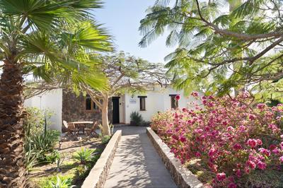 Villa Helda - Private Bedroom in a Shared Villa of 4 bedroom