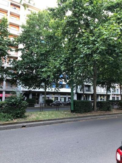 Milan new apartment in lively central area