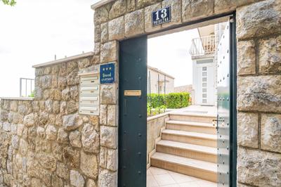 Apartment Srecko