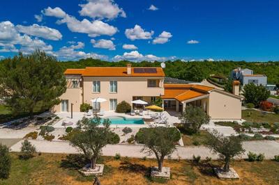 Villa Nirvana