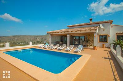 Villa Sapphire by Abahana Villas