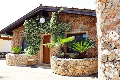 La Pietra Village