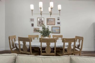 Glamorous Heart of Kentucky 4 Bed 2 bath Luxury Suite