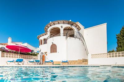 Villa Rachelle by Abahana Villas