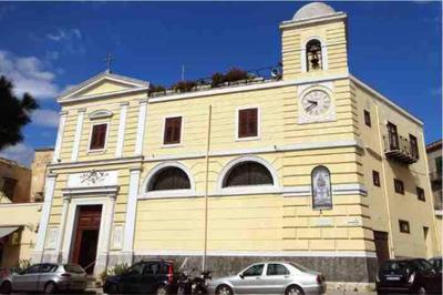 Charming House with Sea View in Palermo
