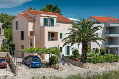 Apartments Seric