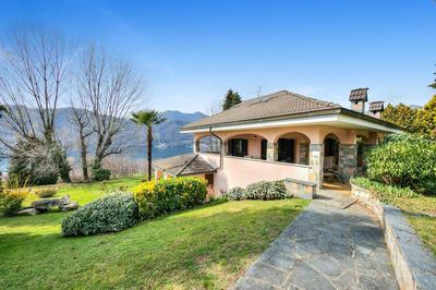 Casa Serena park and Lake View - Happy Rentals