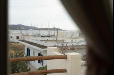 Cozy, artistic house on Syros