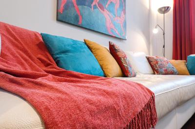 Margot - Quiet and Elegant with Free Parking