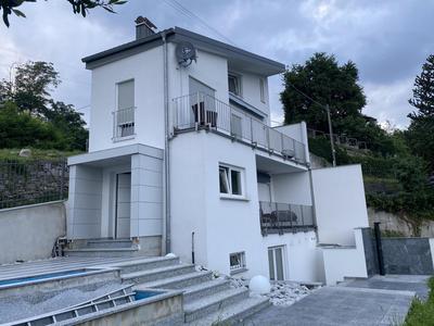 Einzigartiges Haus mit wunderbaren Seeblick auf Lago Maggiore