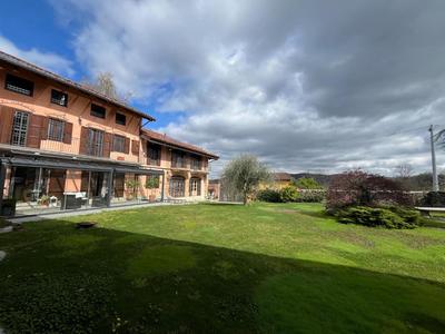 Cascina Girba