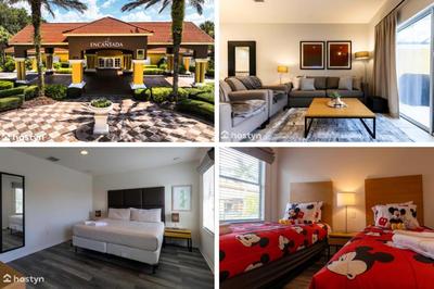 Amazing townhome minutes from the parks