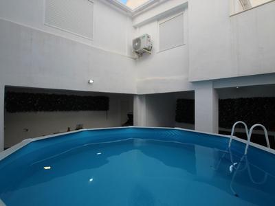 Casa moderna con piscina, barbacoa y terraza cerca del Salto del Usero, perfecta para familias y amigos - ES-220-27