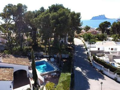 Villa clásica con piscina privada, cerca de la playa y comodidades - HISP-216-205