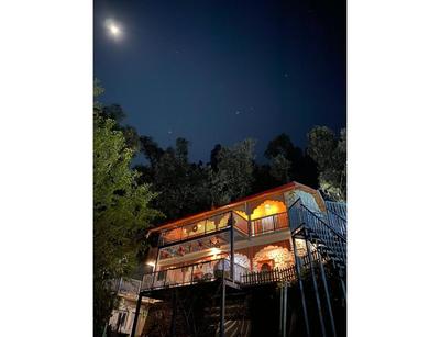 Tatsaaraa Kavan - Colonial Style Bungalow, Ramgarh