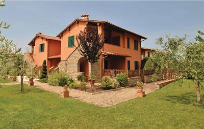 Casa Macinarino APPARTAMENTO 13 con piscina