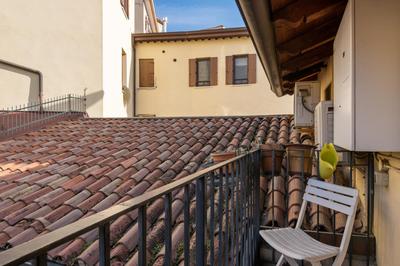 Colorful elegant apartment in Veronetta - promozione Autunno a Verona