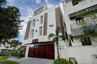Collection O INN ECR