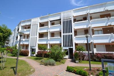 Cozy flat with swimming pool - Beahost Rentals