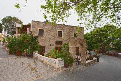 Arionos Rooms - Old Town