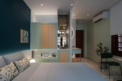 Bare Hyphen - Bare Boutique Stays