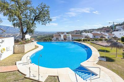 Mairena Forest sea view & pool- Happy Rentals