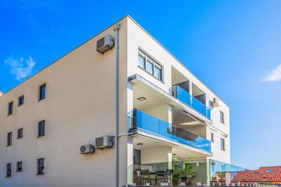 Delux apartments Selina