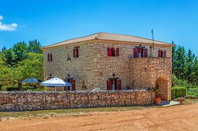 Villa Ira