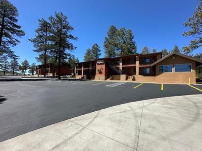 Motel In The Pines, Billede 2