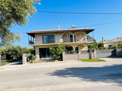 Andriana's 3-Bedroom Countryside Retreat