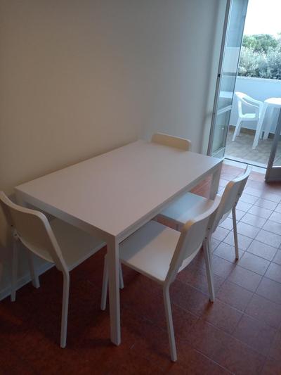 A CASA DI LUCA E GLORIA FRONTE MARE