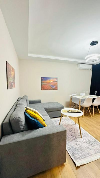 Bllok: Central Cozy Stay, 24/7 Self Check-in