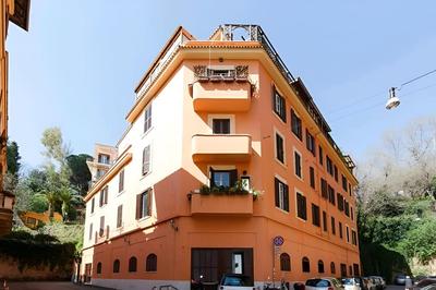 Margot Color Apartment Loft a Trastevere, Roma