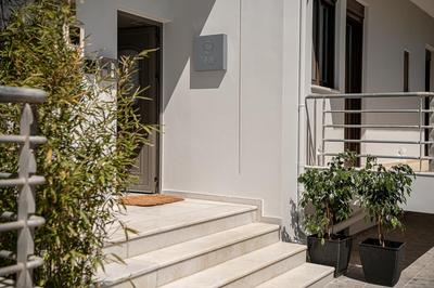 Sol Luxury Apartment - close to the beach with a private mini pool
