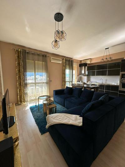Xhiro n'Shkoder Gjuhadol Apartment