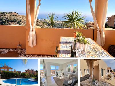 LUXURY ESCAPE - 3BR PENTHOUSE, Breathtaking Views, Pool, in the heart of Costa del Sol!