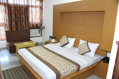 Trimrooms @ Katra Railway Station