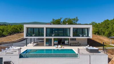 Villa Hillside Gem heated pool,HotTub,Billiard