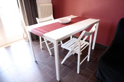Strelitzia Home