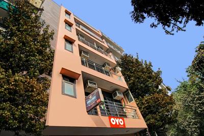 Hotel O Star Light Inn Near Lotus Temple