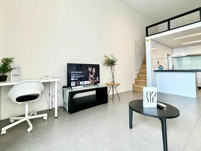 Lynhomes 19 The Establishment Bangsar KL City Sentral Modern Studio Loft