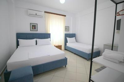 Lengu Holidays Houses
