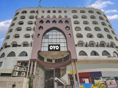 FabHotel Ayaansh