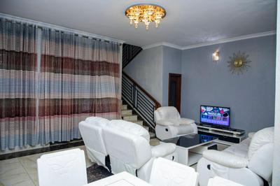 COZA LEEDS HOMES