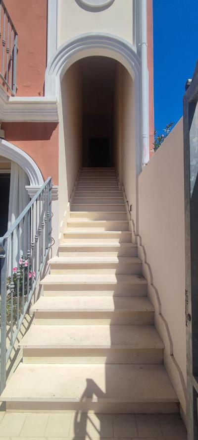 Isola's Apartments